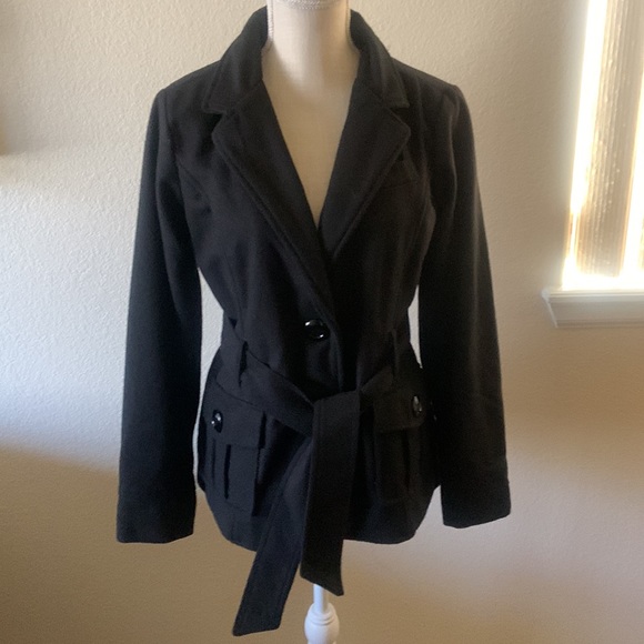 Host Pick 🔥 NWOT Dollhouse Outerwear Coat-Removable Fur Collar - Picture 5 of 16